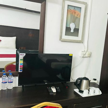 Hotel Nelly Vavuniya Rom bilde