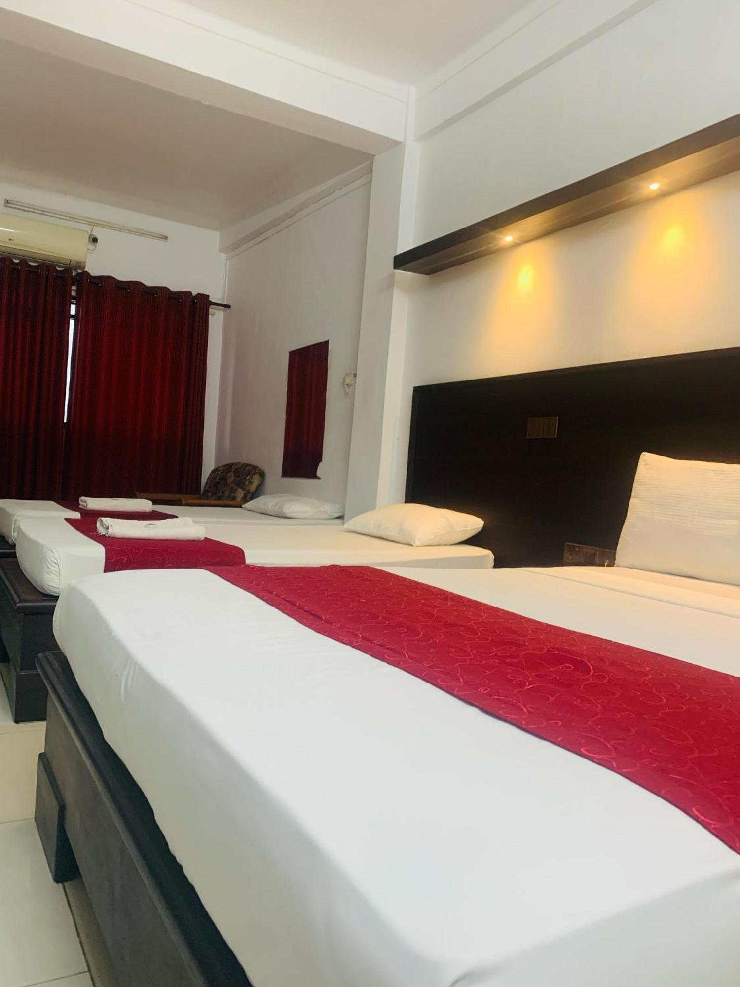 Hotel Nelly Vavuniya Rom bilde